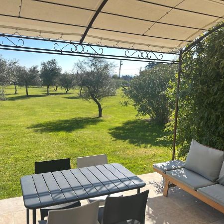 Gites Dans Mas En Pierres Robion en Luberon Exterior photo