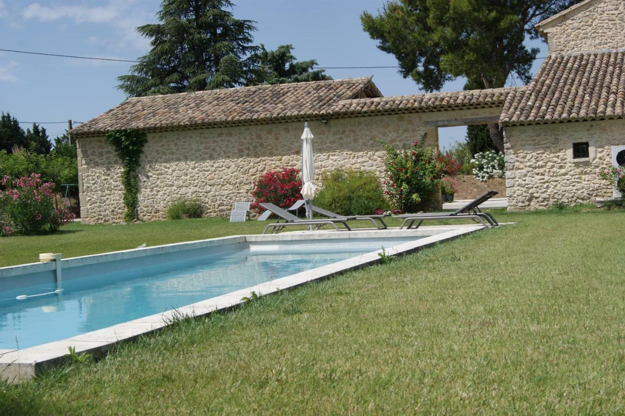 Gites Dans Mas En Pierres Robion en Luberon Exterior photo